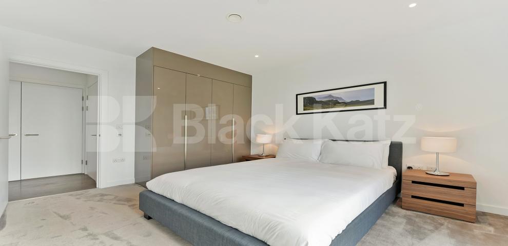 			UNDER OFFER , 2 Bedroom, 1 bath, 1 reception Apartment			 Drake Apartments.26 Heygate Street, Elephant and Castle